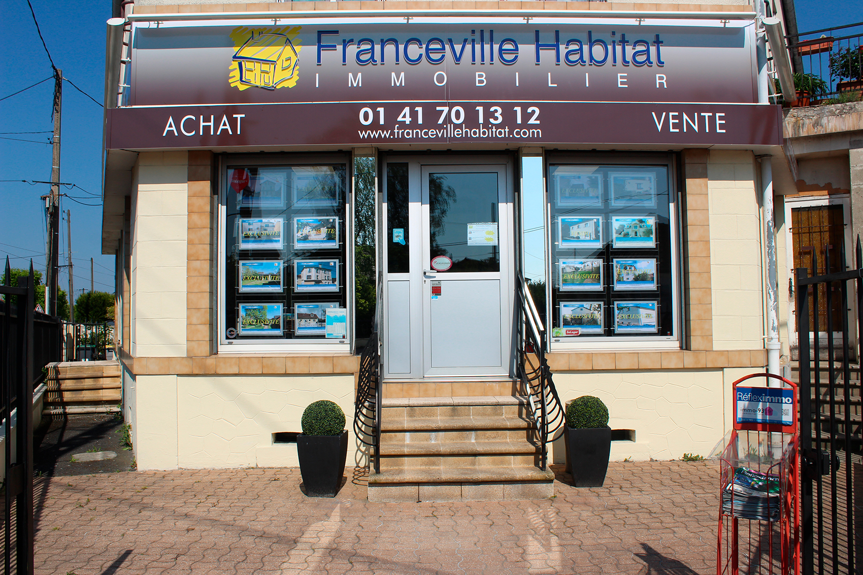 franceville-agence1.jpg